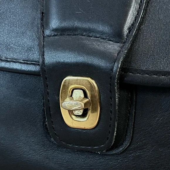 Vintage Coach Court Top Handle Bag 5285 Black USA Turnlock Full Grain Leather - Picture 12 of 16
